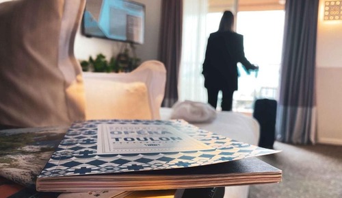 Junior Suite, 1 Queen Bed, Balcony, Sea View (with Sofabed)