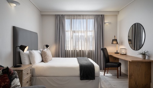 Suite, 1 King Bed, Non Smoking