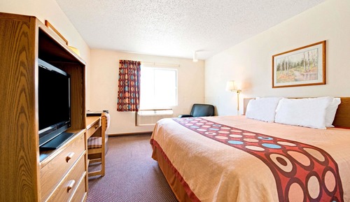 Standard Room, 1 Queen Bed
