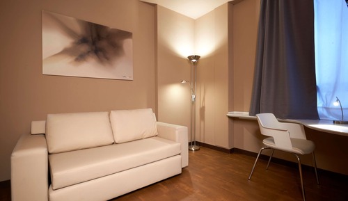 Deluxe Room (1 pax)