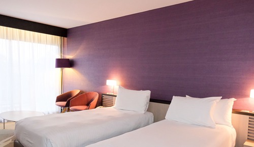 Classic Twin Room, City View