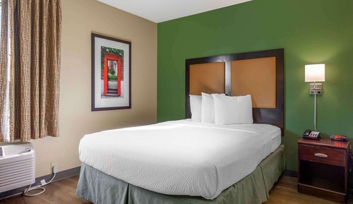 Studio, 1 Queen Bed, Non Smoking