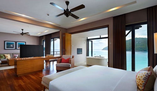 Two-Bedroom Bay Suite
