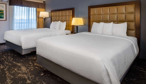 Room, 2 Queen Beds, Non Smoking