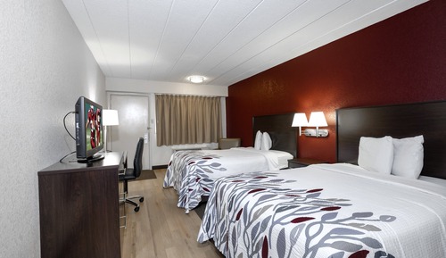 Deluxe Room, 2 Queen Beds, Non Smoking