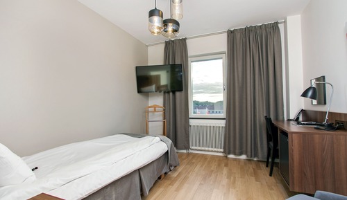 Standard Single Room