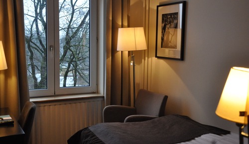Single Room (Compact)