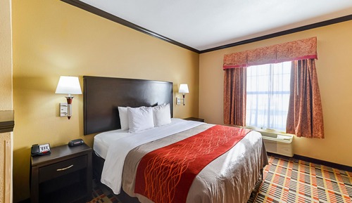 Suite, 1 King Bed, Non Smoking