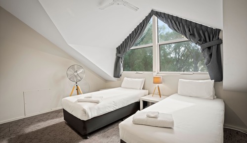 3 Bedroom Tennis Villa