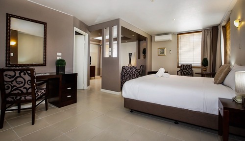 Executive Studio Suite, 1 King Bed