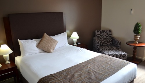 Executive Queen Room