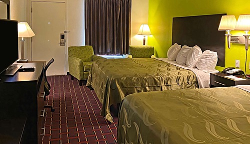 Room, 2 Queen Beds, Non Smoking (Upgrade)