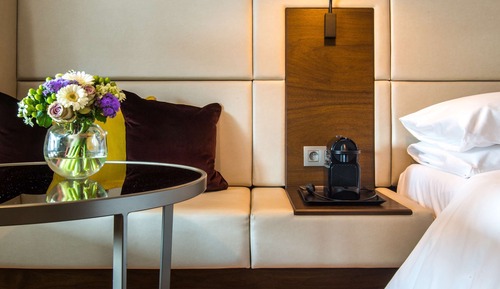 Premium Room