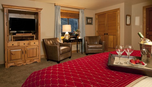 Creek Side Room