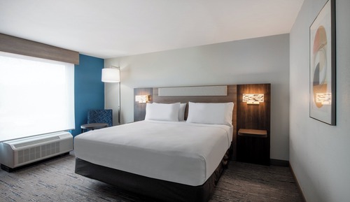 Standard Room, 1 King Bed