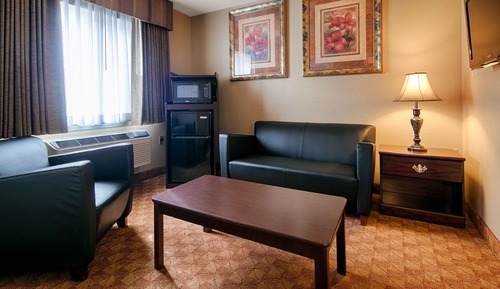 Suite, 2 Double Beds, Non Smoking, Refrigerator & Microwave