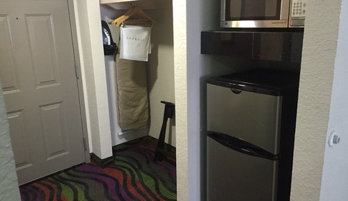 King Room Accessible Non-Smoking