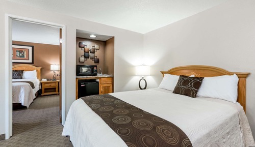 Suite, Multiple Beds, Non Smoking (Two-Bedroom)