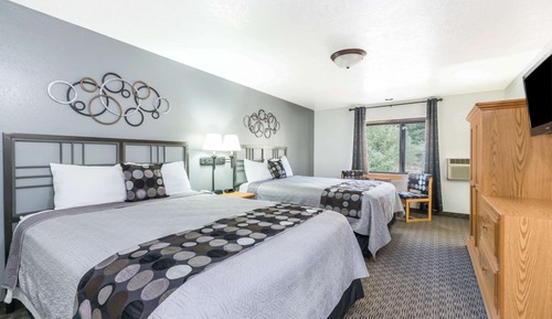 Room, 2 Queen Beds, Non Smoking