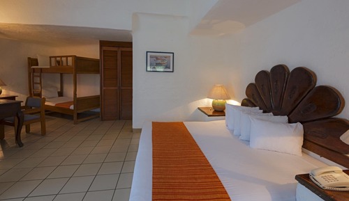 Standard Quadruple Room