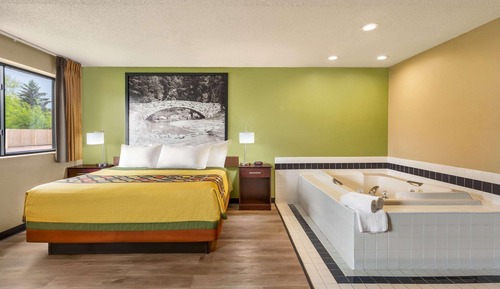 Suite, 1 King Bed, Non Smoking