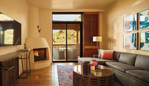 Suite, 1 Bedroom (Reata)