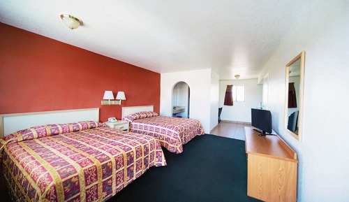 Standard Room, 2 Queen Beds, Non Smoking