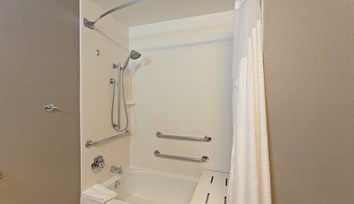 Standard Room, 1 King Bed, Accessible Bathtub