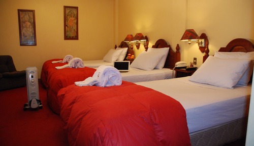 Triple Room