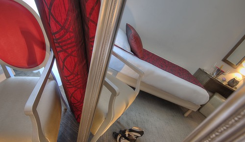 Triple Room, City View