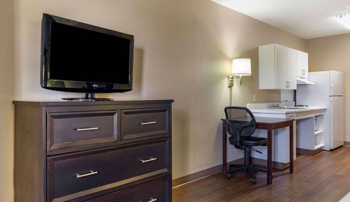 Studio, 1 Queen Bed, Non Smoking