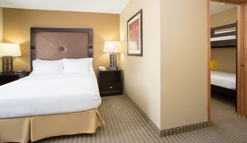 Suite, Multiple Beds