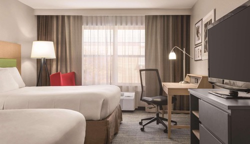 Room, 2 Queen Beds, Accessible, Non Smoking