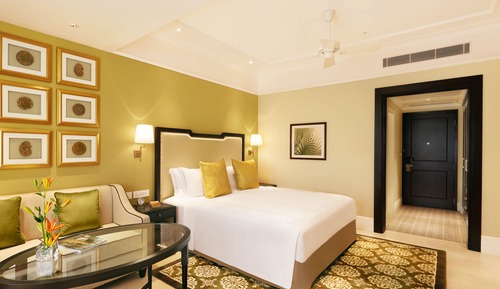 Luxury Room, 1 King Bed