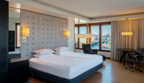 Executive Room, 1 King Bed (Executive Lounge Access)
