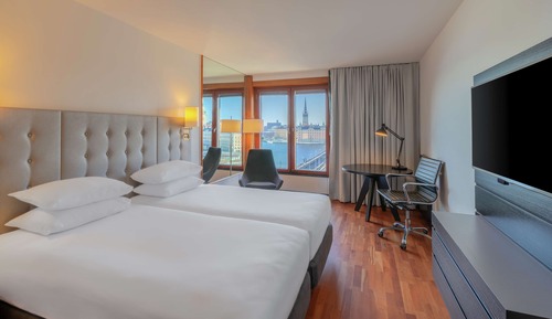 Deluxe Room, 1 King Bed, Sauna