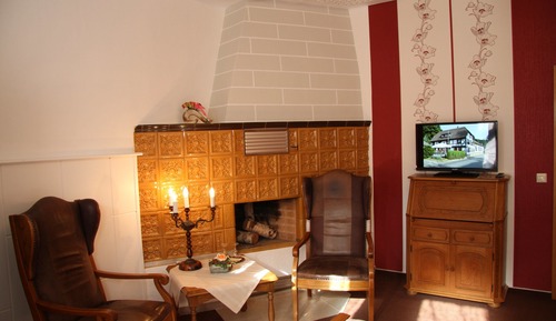Double Room, 1 Queen Bed, Non Smoking, Mountain View