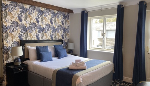 Classic Double Room