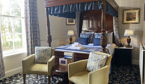 Double Room (Four Poster)