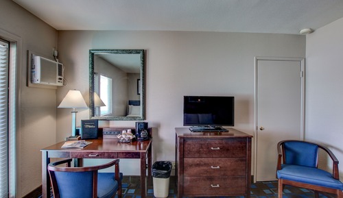Room, 2 Double Beds (Bay, Beach Level)