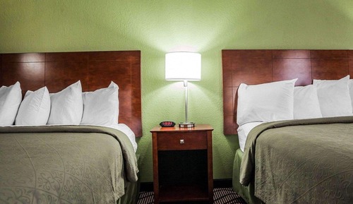 Standard Room, 2 Queen Beds, Non Smoking
