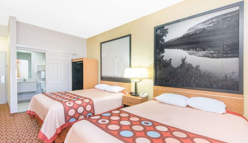 Standard Room, 2 Queen Beds, Non Smoking