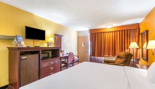 Room, 1 King Bed, Accessible, Non Smoking