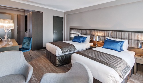 Standard Twin Room