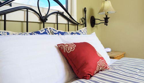 Queen Suite with Kitchen and Street View