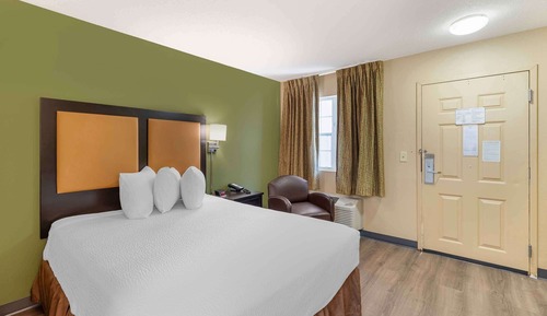 Studio, 1 Queen Bed, Accessible, Non Smoking