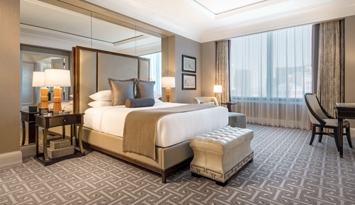 Palace Executive Suite, 1 King Bed, Non Smoking (Newly Renovated)