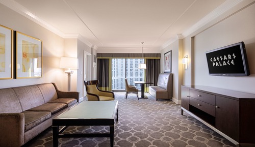 Octavius Executive Fountain View Suite King