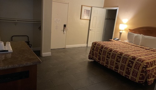 Accessible Room, 1 King Bed