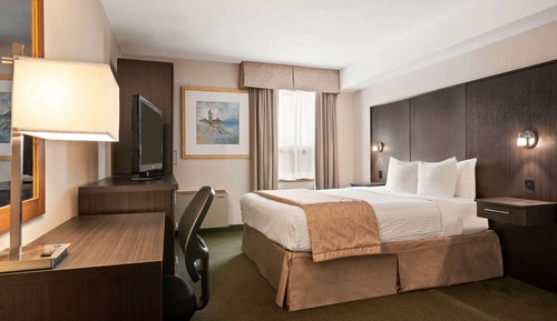 Deluxe Room, 1 Queen Bed, Non Smoking